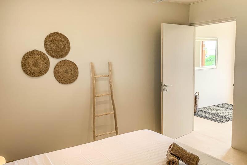 Isla Penthouse & Garden Apartments Bonaire Playa Eksteriør bilde